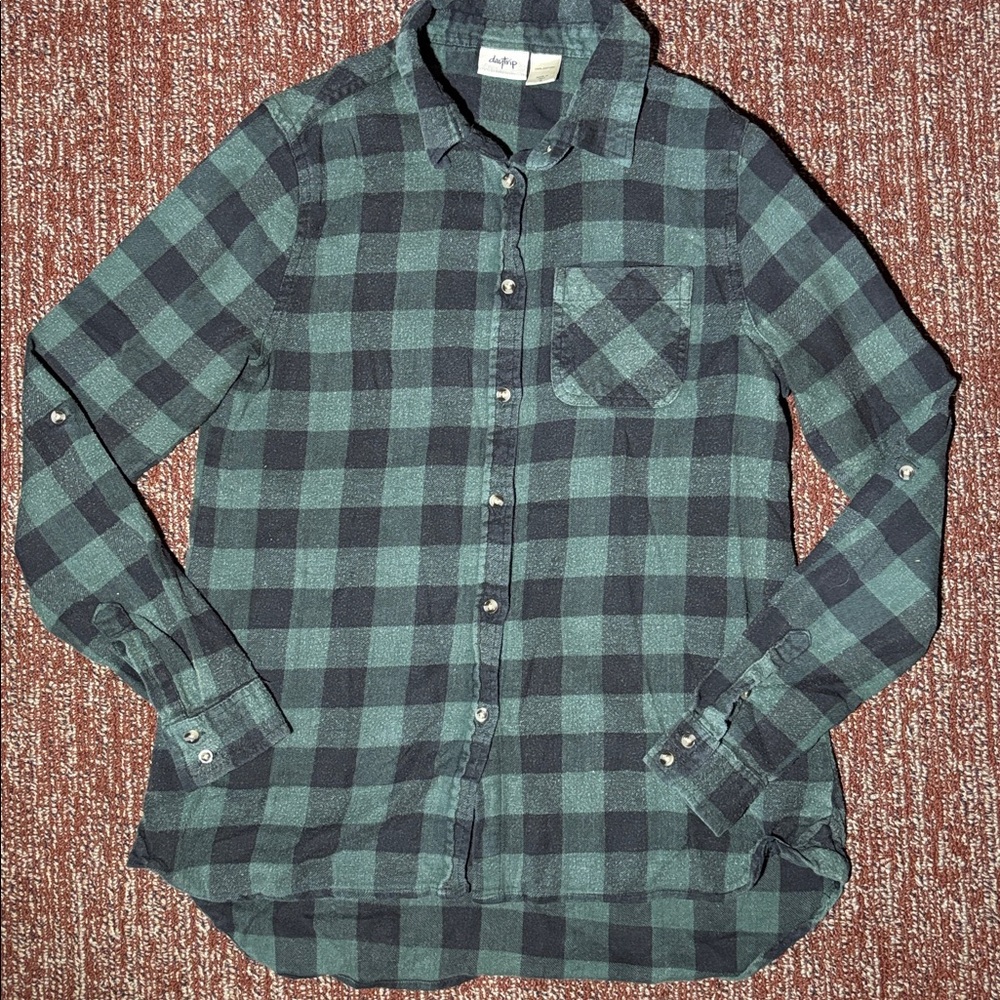 Daytrip distressed slim fit flannel shirt green/black classic flannel plaid top